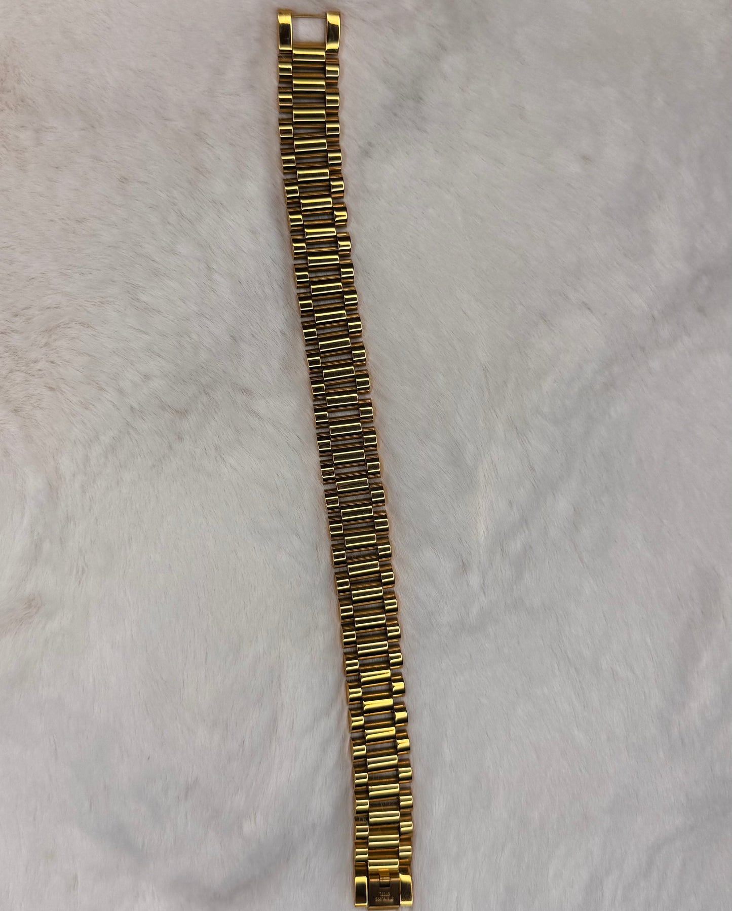 𝓜𝓔𝓝 𝓡𝓞𝓛𝓔𝓧 𝓑𝓡𝓐𝓒𝓔𝓛𝓔𝓣