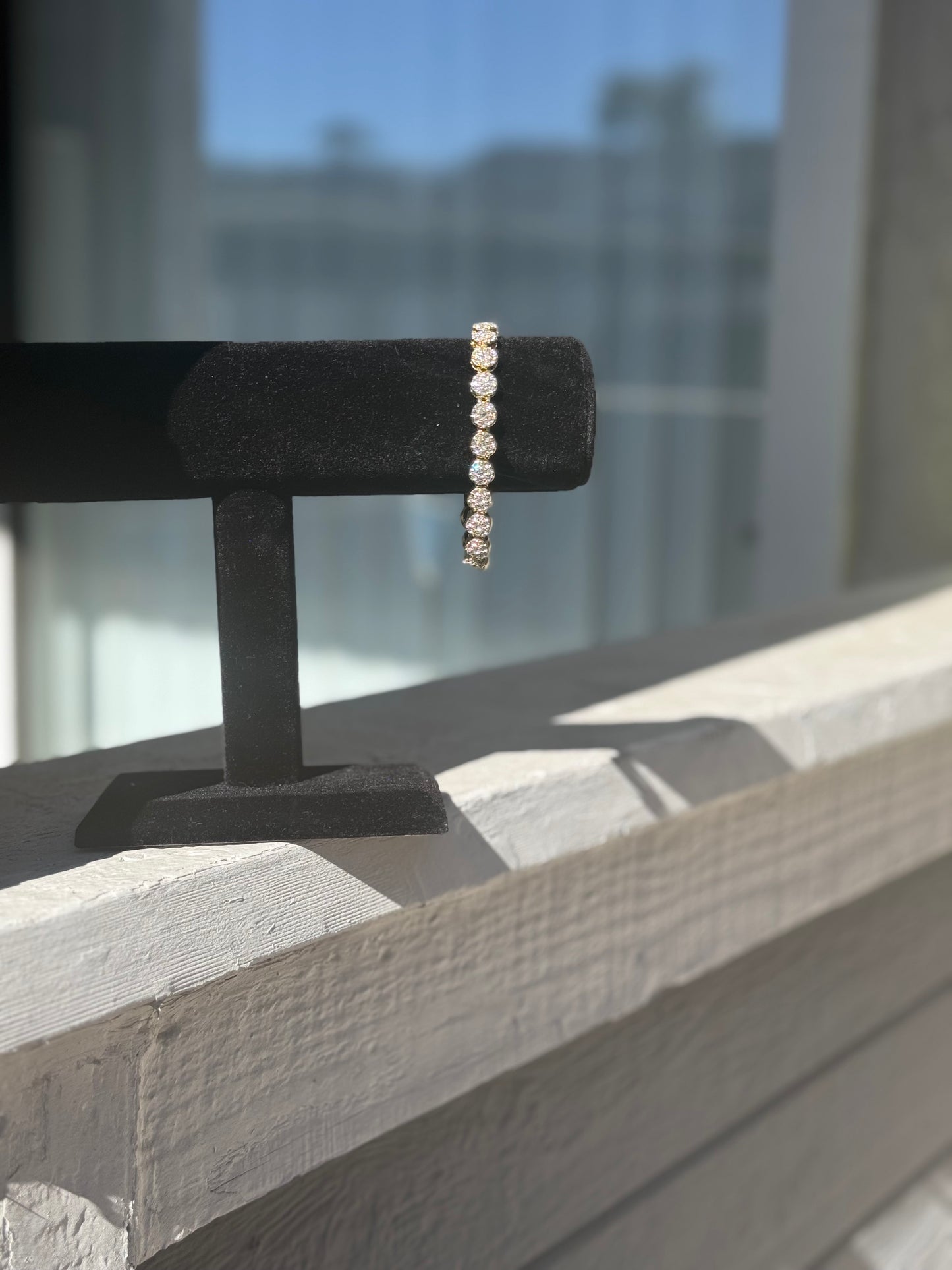 𝓒𝓘𝓡𝓒𝓛𝓔𝓢 𝓑𝓡𝓐𝓒𝓔𝓛𝓔𝓣