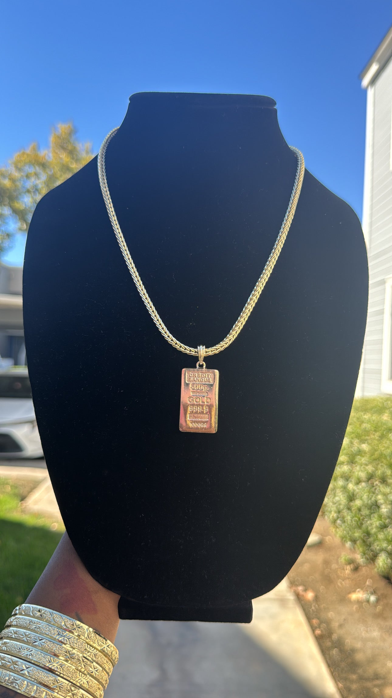 𝓢𝓗𝓞𝓡𝓣 𝓣𝓗𝓘𝓒𝓒 𝓕𝓡𝓐𝓝𝓒𝓞 𝓦 𝓖𝓞𝓛𝓓 𝓑𝓐𝓡