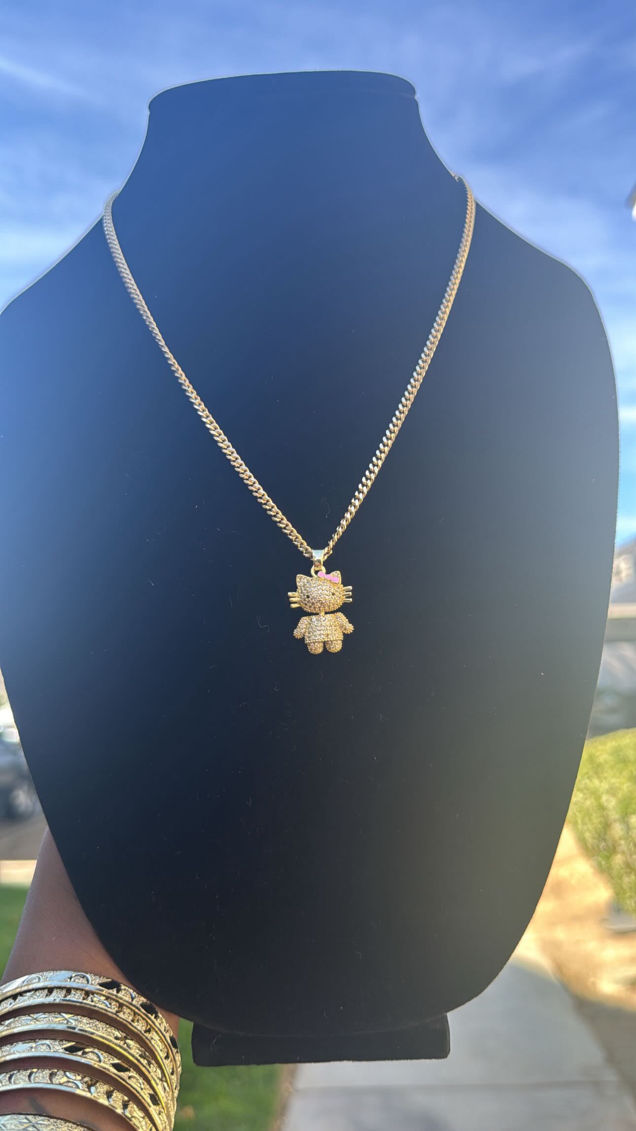 𝓒𝓤𝓑𝓐𝓝 𝓛𝓘𝓝𝓚 𝓦𝓘𝓣𝓗 𝓗𝓔𝓛𝓛𝓞 𝓚𝓘𝓣𝓣𝓨