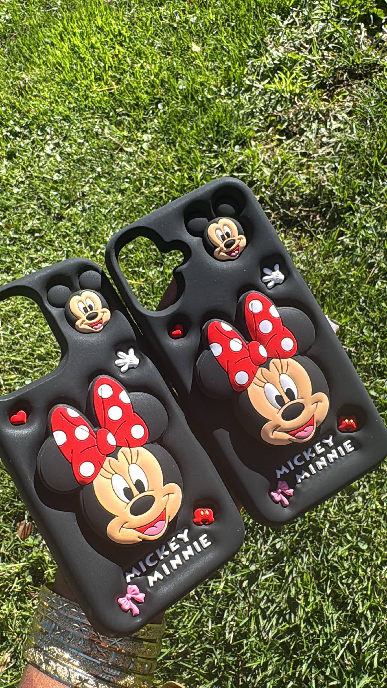 𝓜𝓘𝓒𝓚𝓔𝓨&𝓜𝓘𝓝𝓝𝓘𝓔 𝓒𝓐𝓢𝓔