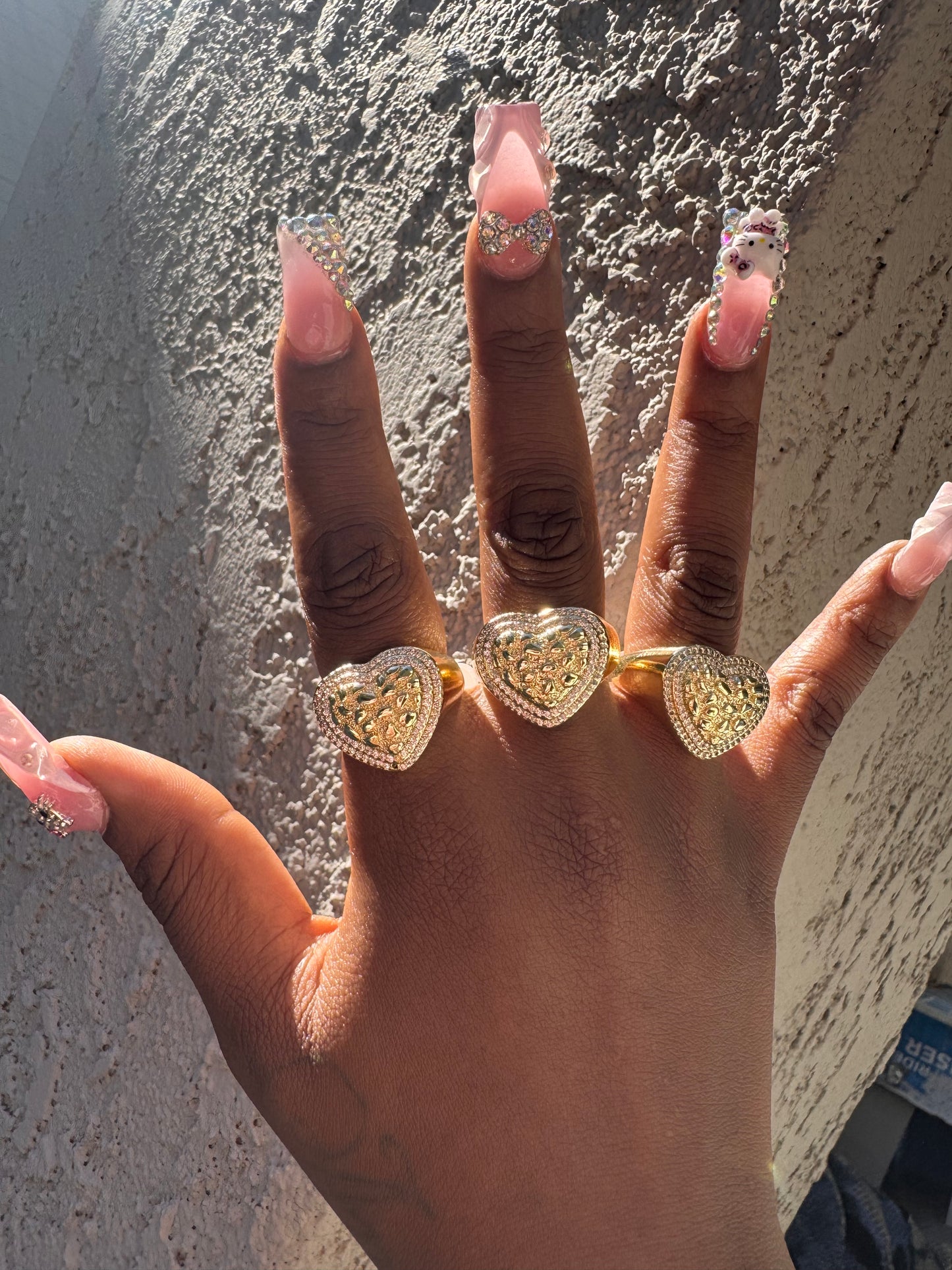 𝓑𝓘𝓖 𝓗𝓔𝓐𝓡𝓣 𝓡𝓘𝓝𝓖