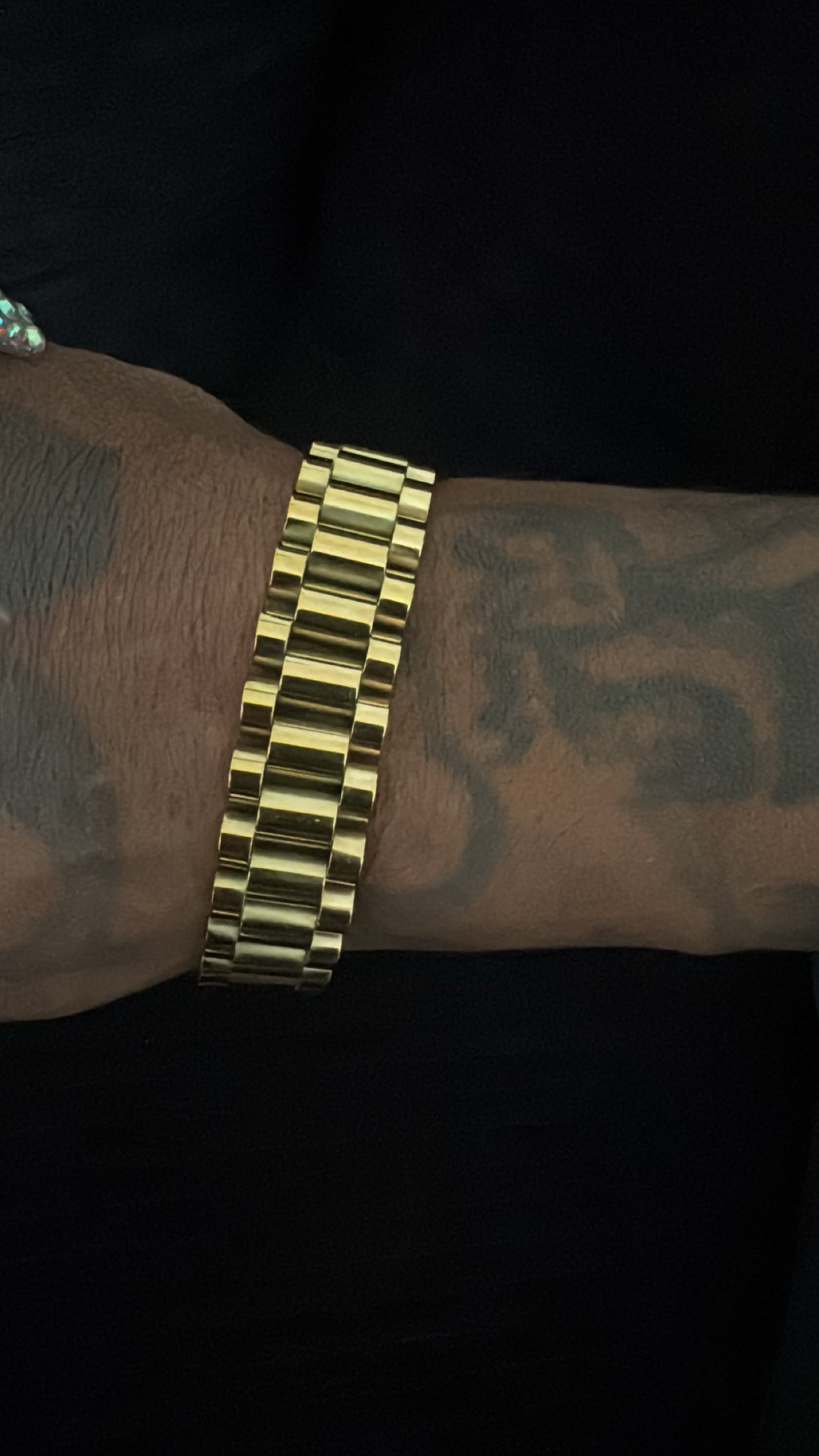 𝓜𝓔𝓝 𝓡𝓞𝓛𝓔𝓧 𝓑𝓡𝓐𝓒𝓔𝓛𝓔𝓣