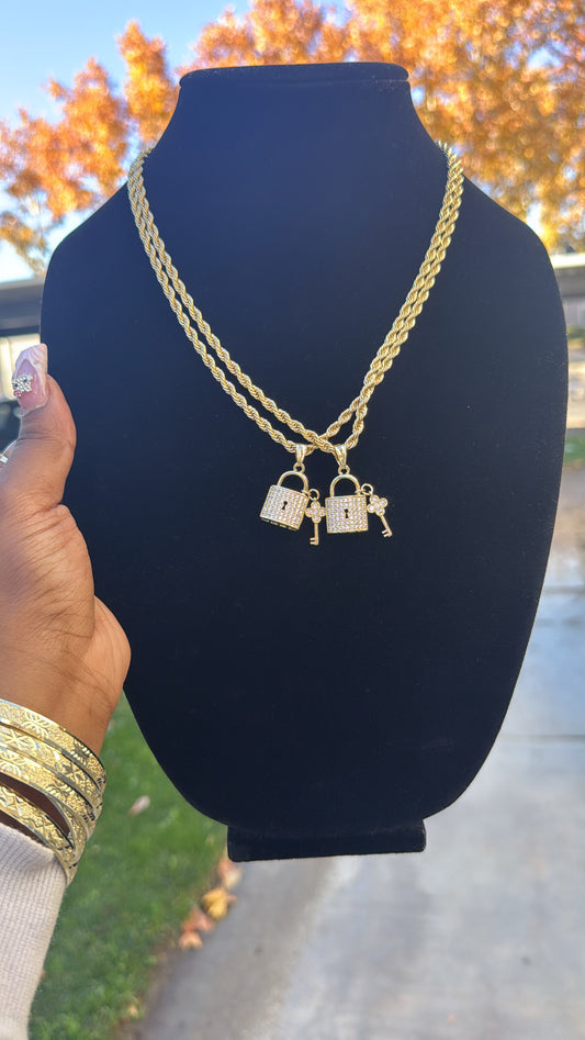 𝓡𝓞𝓟𝓔 𝓒𝓗𝓐𝓘𝓝 𝓦 𝓛𝓞𝓒𝓚&𝓚𝓔𝓨