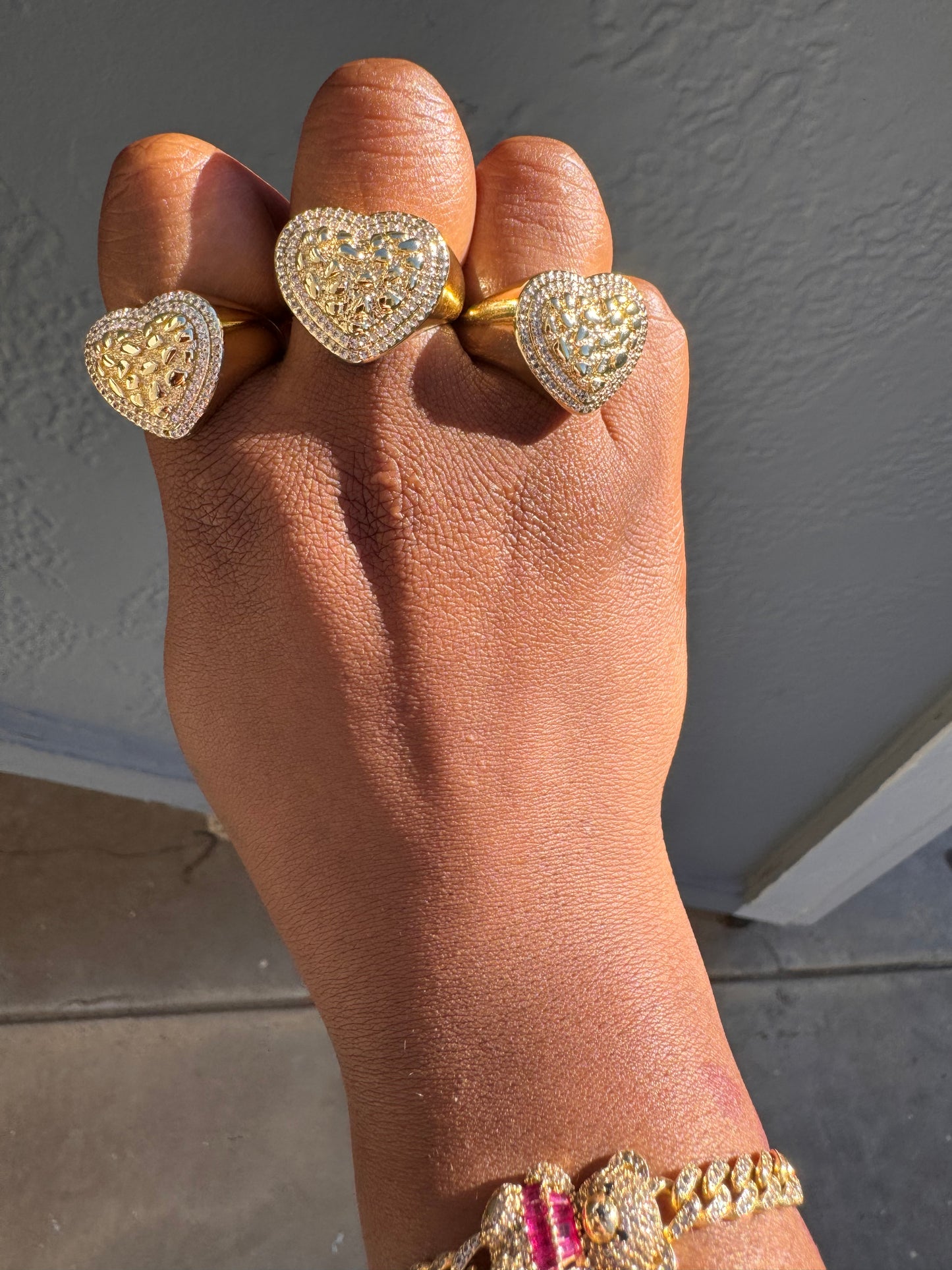 𝓑𝓘𝓖 𝓗𝓔𝓐𝓡𝓣 𝓡𝓘𝓝𝓖