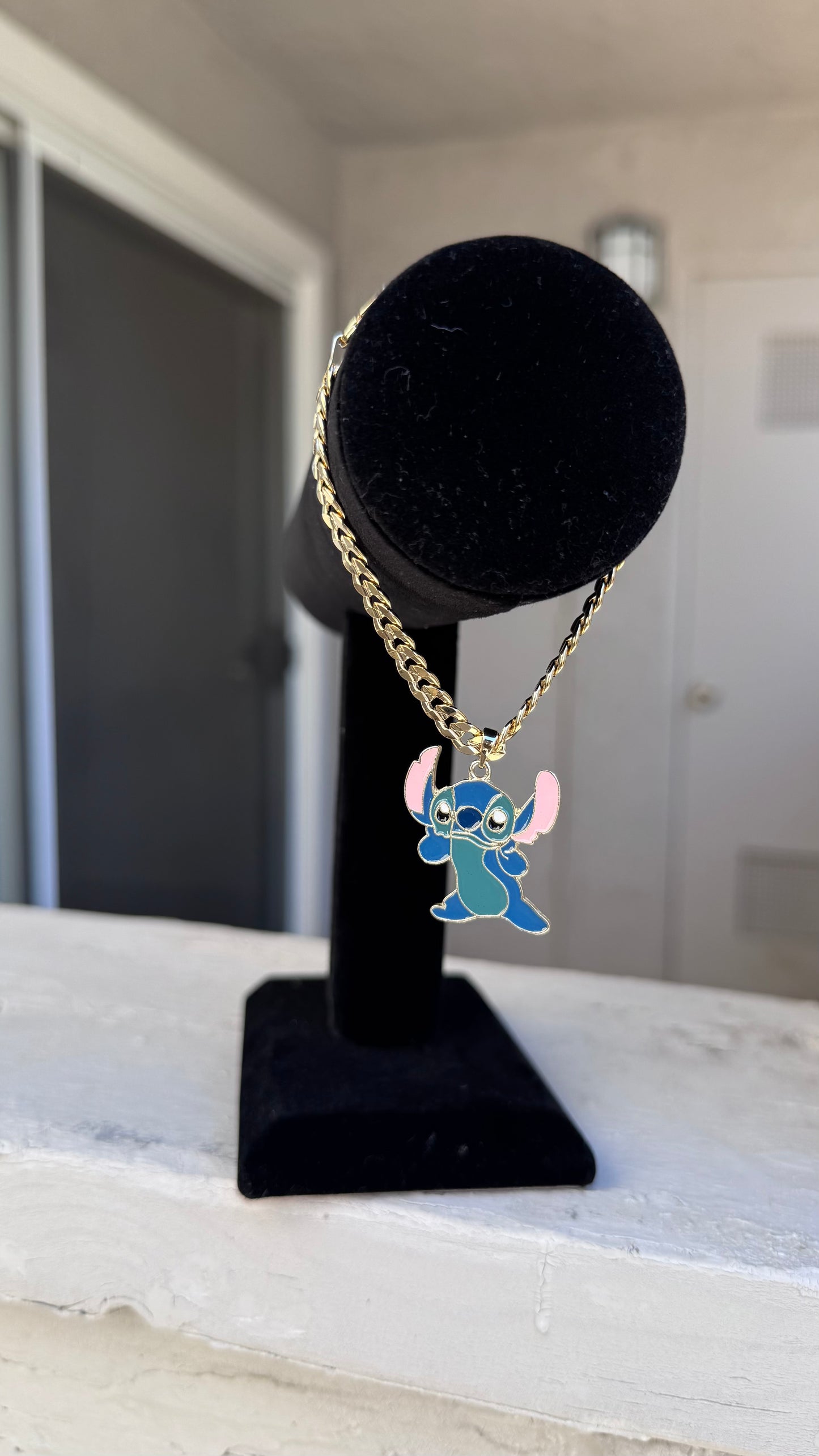 𝓒𝓤𝓑𝓐𝓝 𝓛𝓘𝓝𝓚 𝓑𝓡𝓐𝓒𝓔𝓛𝓔𝓣 𝓦 𝓒𝓗𝓐𝓡𝓜