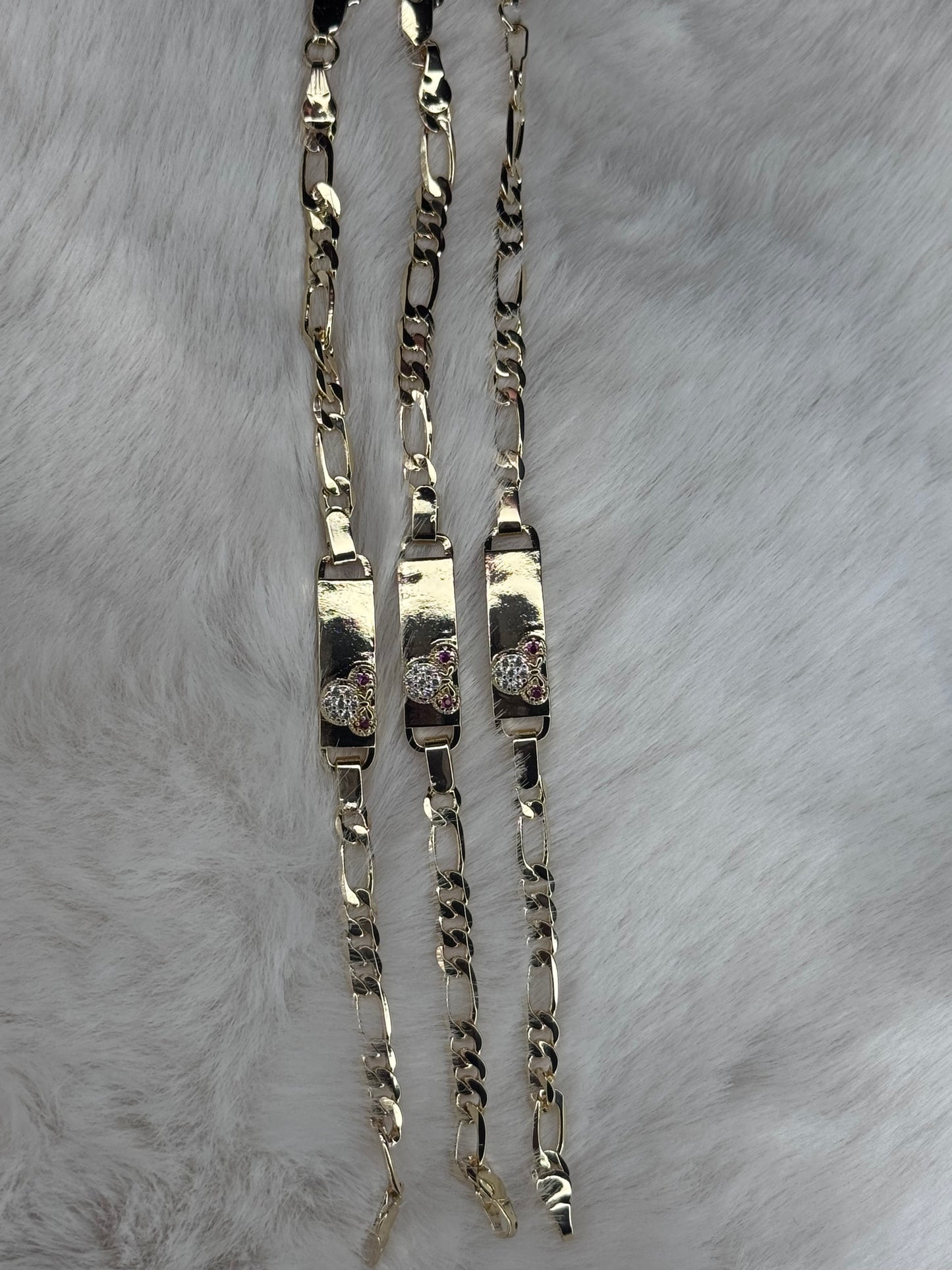 𝓜𝓘𝓝𝓝𝓘𝓔 𝓜𝓞𝓤𝓢𝓔 𝓑𝓡𝓐𝓒𝓔𝓛𝓔𝓣𝓢