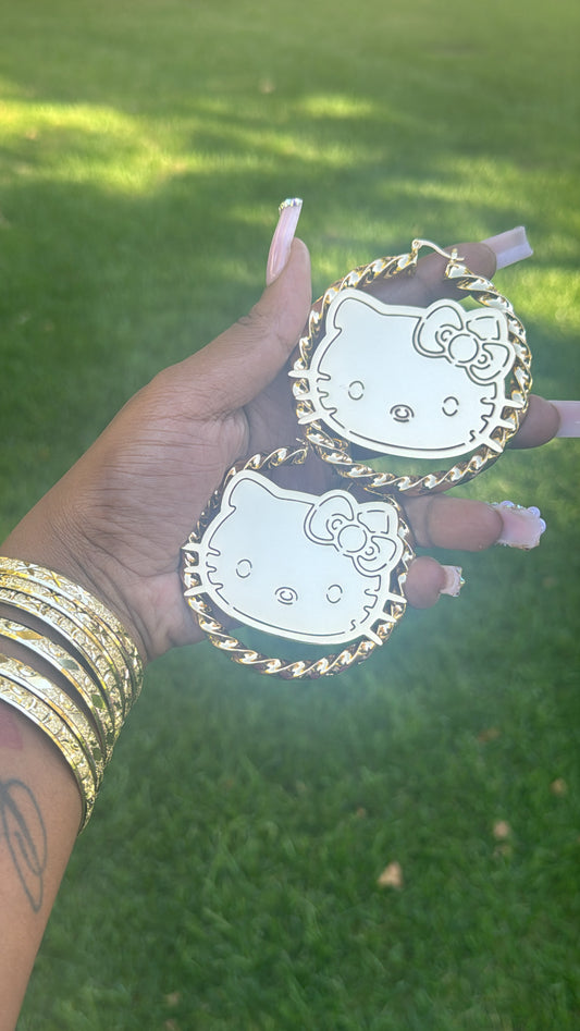 𝓞𝓝 𝓗𝓐𝓝𝓓 𝓒𝓤𝓢𝓣𝓞𝓜 𝓗𝓞𝓞𝓟𝓢