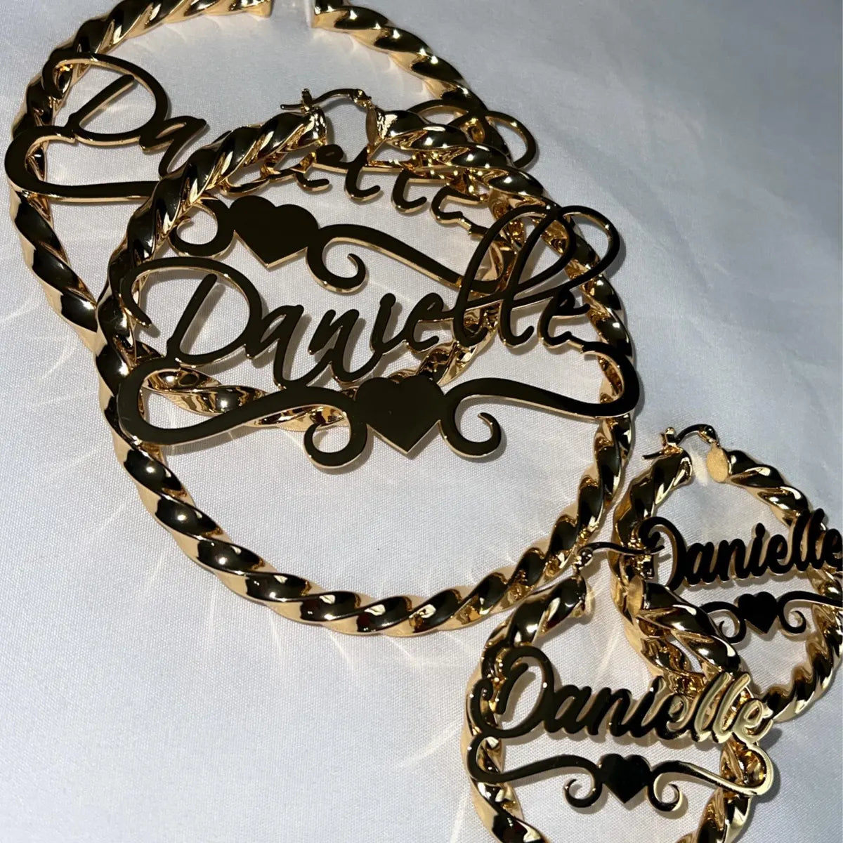 𝓒𝓤𝓢𝓣𝓞𝓜 𝓝𝓐𝓜𝓔 𝓗𝓞𝓞𝓟𝓢